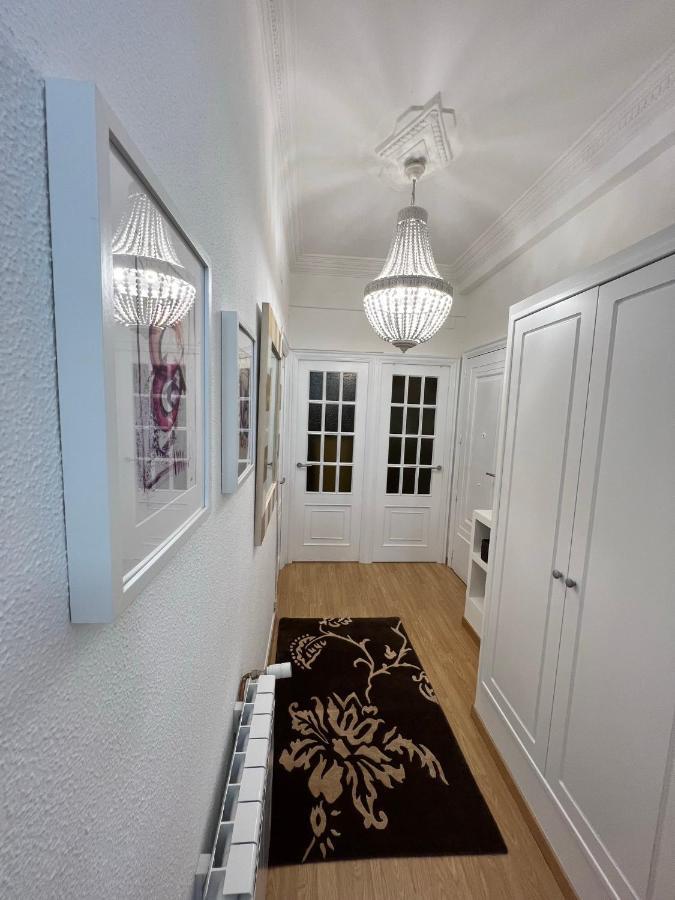 Apartamento Amplio y céntrico piso con patio. A Coruña Exterior foto